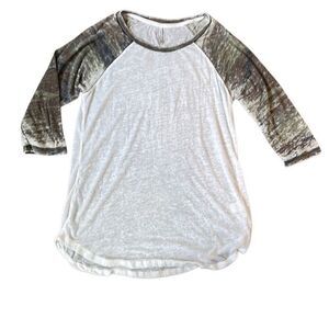 Z Supply Baseball 3/4 Sleeve Sheer T-shirt Camo Sleeves M